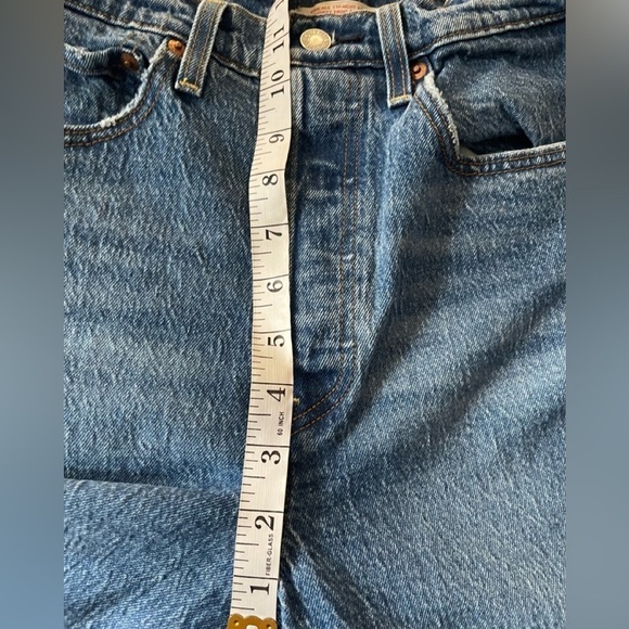Levi's Premium Ribcage Straight Ankle Jean sold at Aritzia in Jive Tribe size 27 - Picture 15 of 16